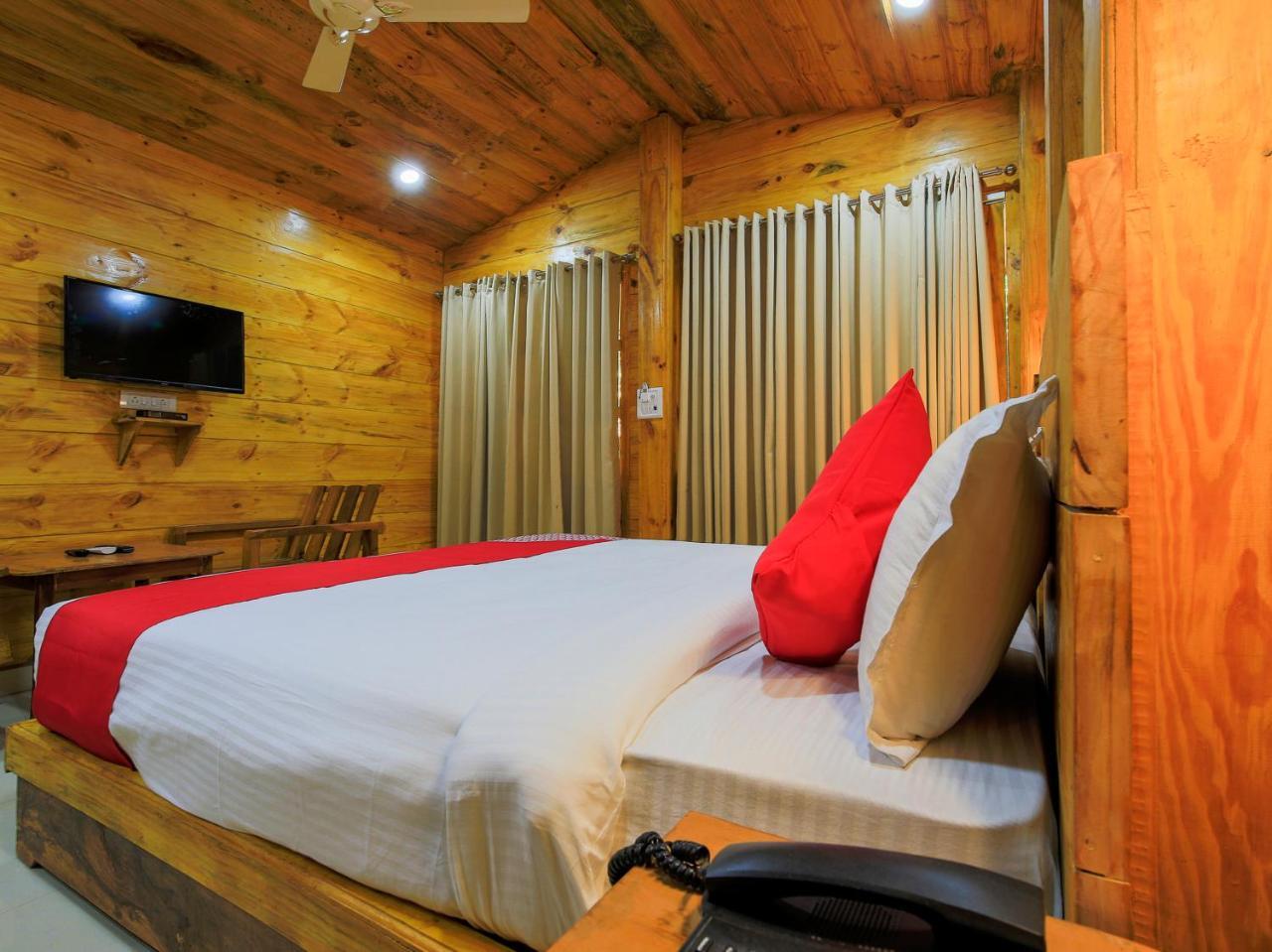 Brushwood Villa- Cottages And Bar ปาโลเลม ภายนอก รูปภาพ