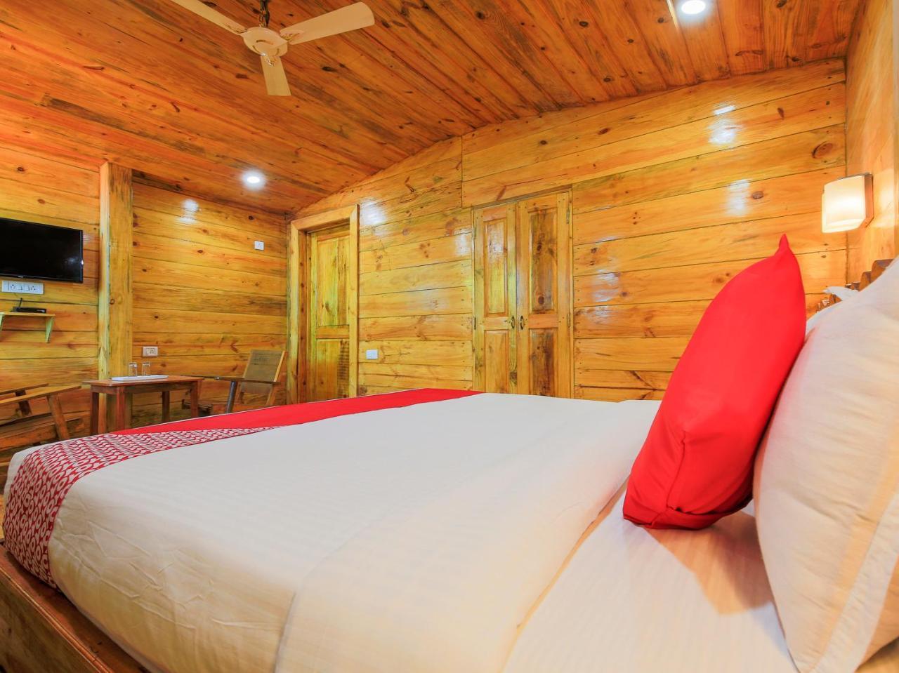 Brushwood Villa- Cottages And Bar ปาโลเลม ภายนอก รูปภาพ