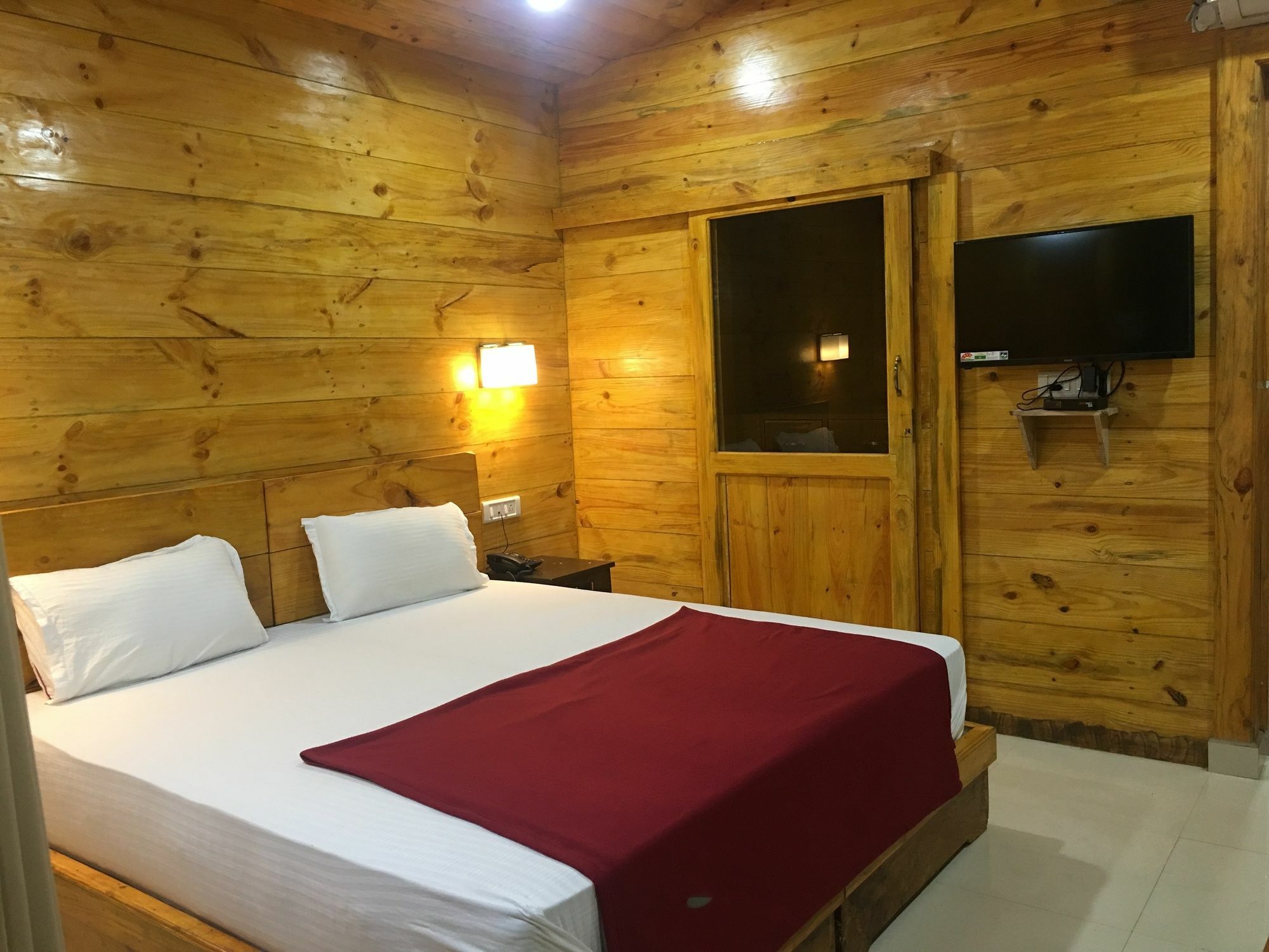 Brushwood Villa- Cottages And Bar ปาโลเลม ภายนอก รูปภาพ